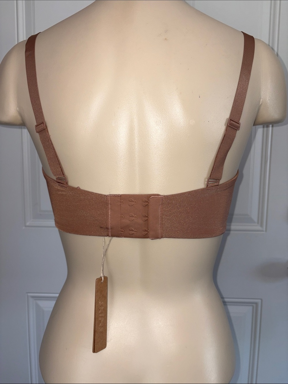 SKIMS No Show Molded Unlined Balconette Bra - Sienna - Picture 4 of 6